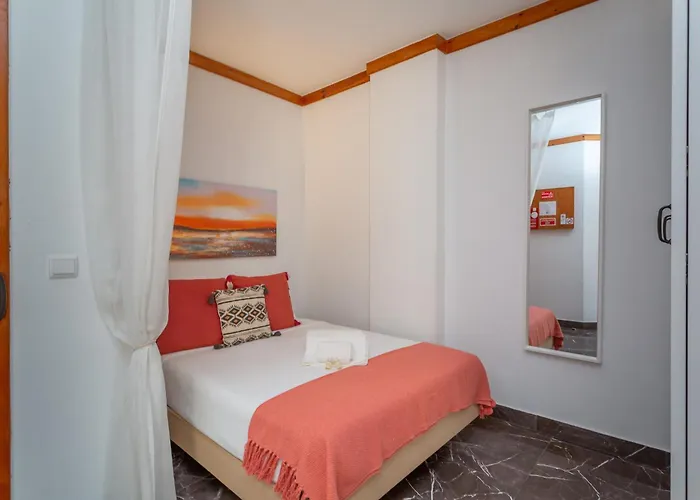 Beguest Wavy Caparica *