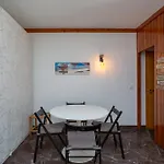 Beguest Wavy Caparica