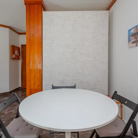 Beguest Wavy Caparica *